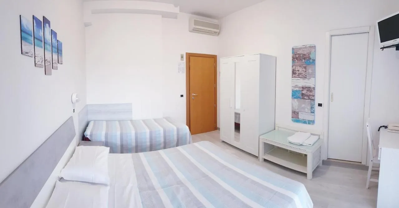 **  Hotel Arianna Rimini Italia